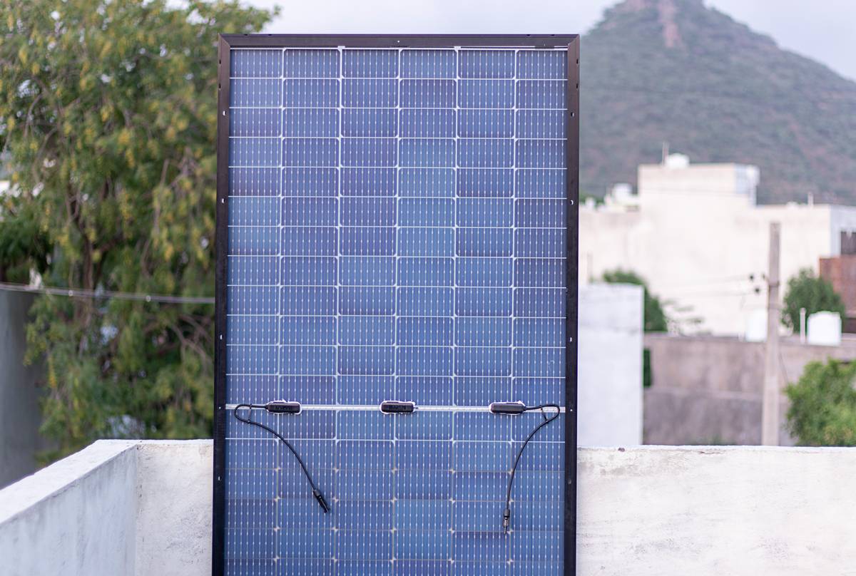 solar technology monocrystalline panel how much – side-by-side comparison of premium vs. budget panels showing labeling differences